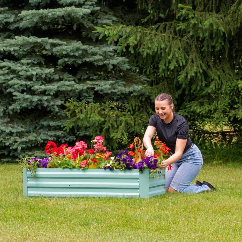 Green Galvanized Steel Rectangle Raised Garden Bed, 47" x 23" x 12"