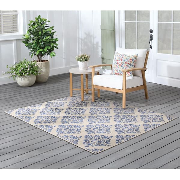 Blue/Ivory Tile Medallion 5 ft. x 7 ft. Indoor/Outdoor Area Rug