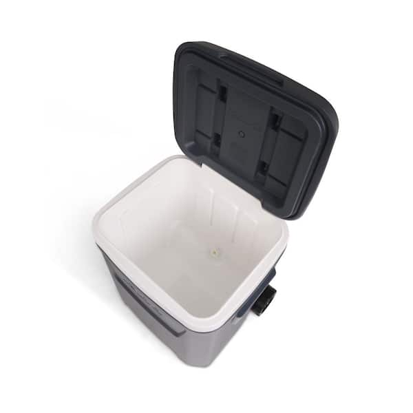 60 Quart IGLOO Rolling Ice Chest