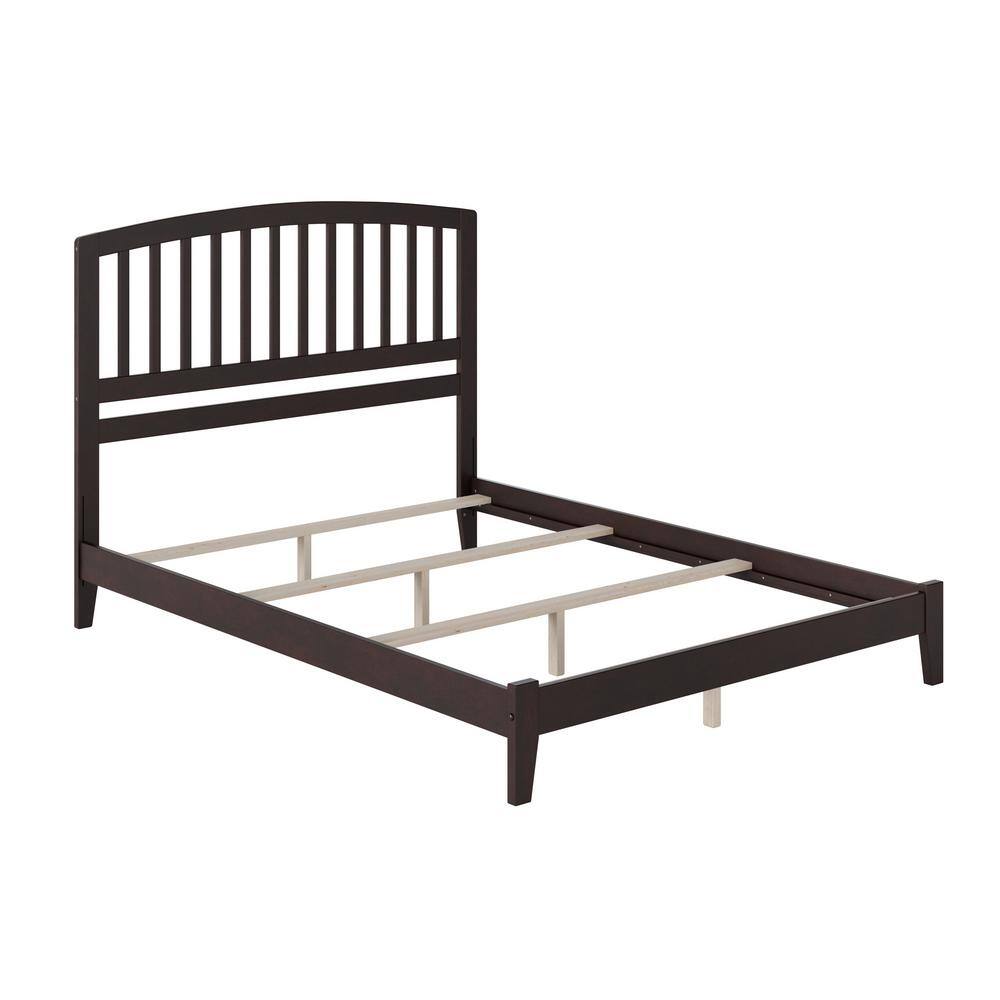 Richmond Traditional Queen Bed with Mission-Style Headboard in Stained Wood