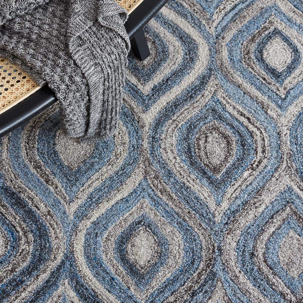 Blue and Gray Handmade Wool Abstract Area Rug, 5' x 8'