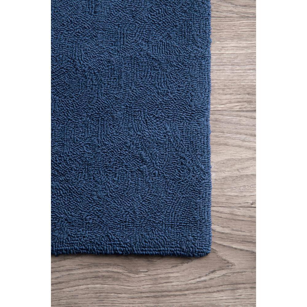 Navy Starfish Hand Hooked Synthetic 2x4 Indoor/Outdoor Rug