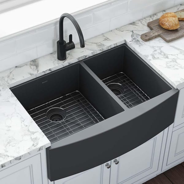 Terraza 33 in. Apron-Front Farmhouse 60/40 Double Bowl 16-Gauge Stainless Steel Kitchen Sink in Gunmetal Black