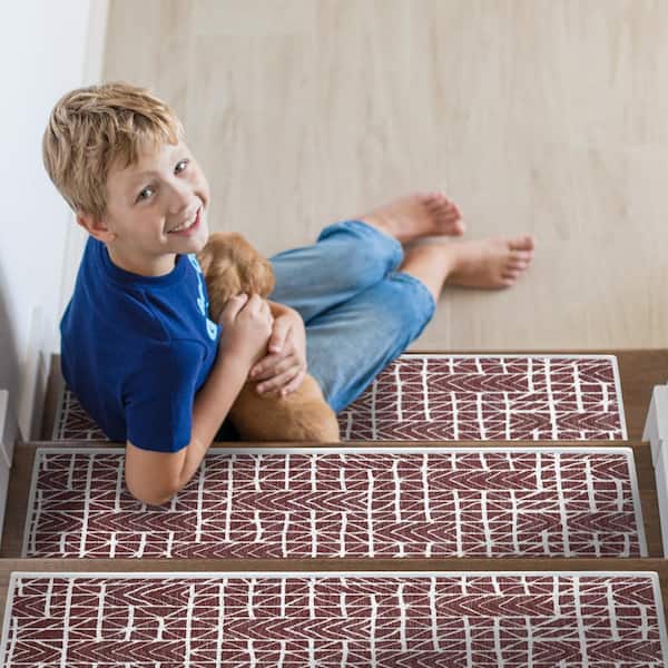 Hudson Maroon 9 in. x 28 in. Cotton Carpet Stair Tread Cover (Set of 7)