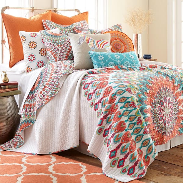 NEW Levtex Laurel Coral Quilt And Pillow Sham Set Bedding deals Set Full/Queen