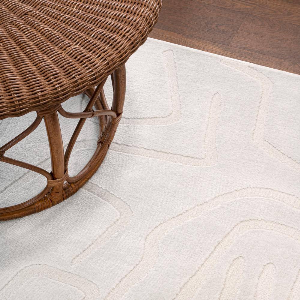 Alcina 8' x 10' White/Cream Abstract High-Low Area Rug