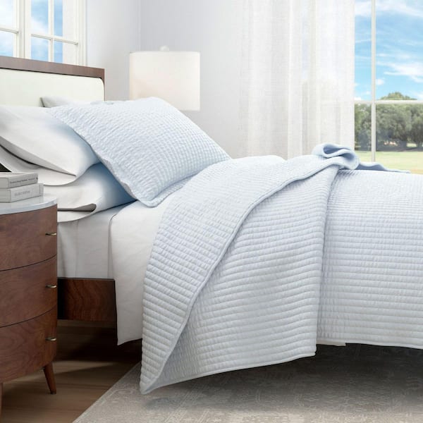 FRESHFOLDS Baby Blue Twin Premium Solid 2-Piece Microfiber Quilt Set