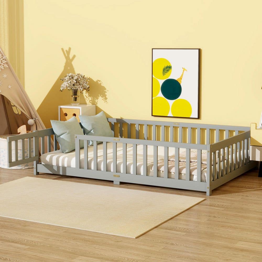 Peregrin Gray Wood Frame Full Size Platform Bed with Fence and Door