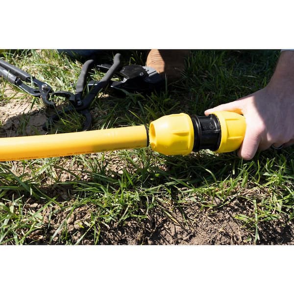 1 in. Polyethylene Gas Pipe New Install Kit (1) 1 in. x 100 ft. Pipe (2) 1 in. Couplers (2) 1 in. Meter Risers 1 in. Polyethylene Gas Pipe New Install Kit (1) 1 in. x 100 ft. Pipe (2) 1 in. Couplers (2) 1 in. Meter Risers