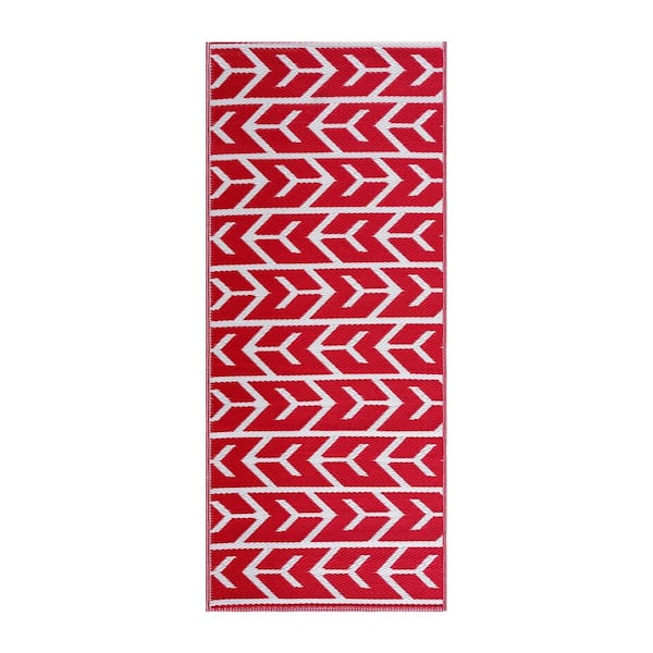 Amsterdam Red White 2 ft. 3 in. x 6 ft. Reversible Recycled Plastic Indoor/Outdoor Area Rug