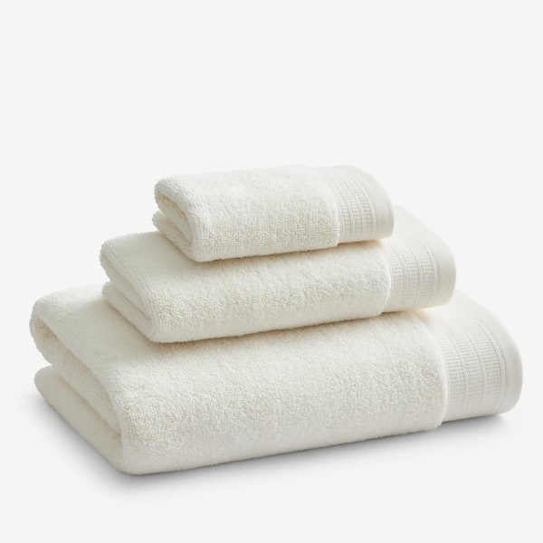 Company Cotton Plush Spa Solid Cream Cotton Wash Cloth (Set of 2)