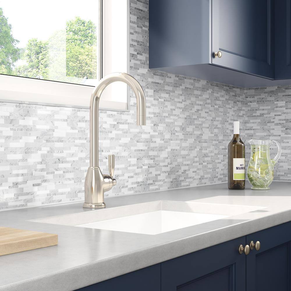 Gray Agate White and Gray Peel and Stick Stone Wall Mosaic Tile
