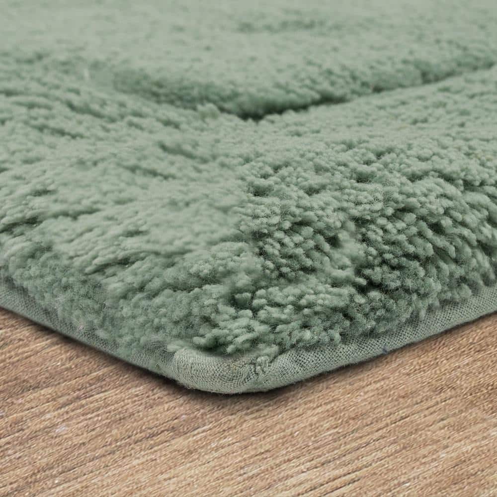 Seaglass Premium Cotton 2' x 5' Non-Slip Bath Runner Rug
