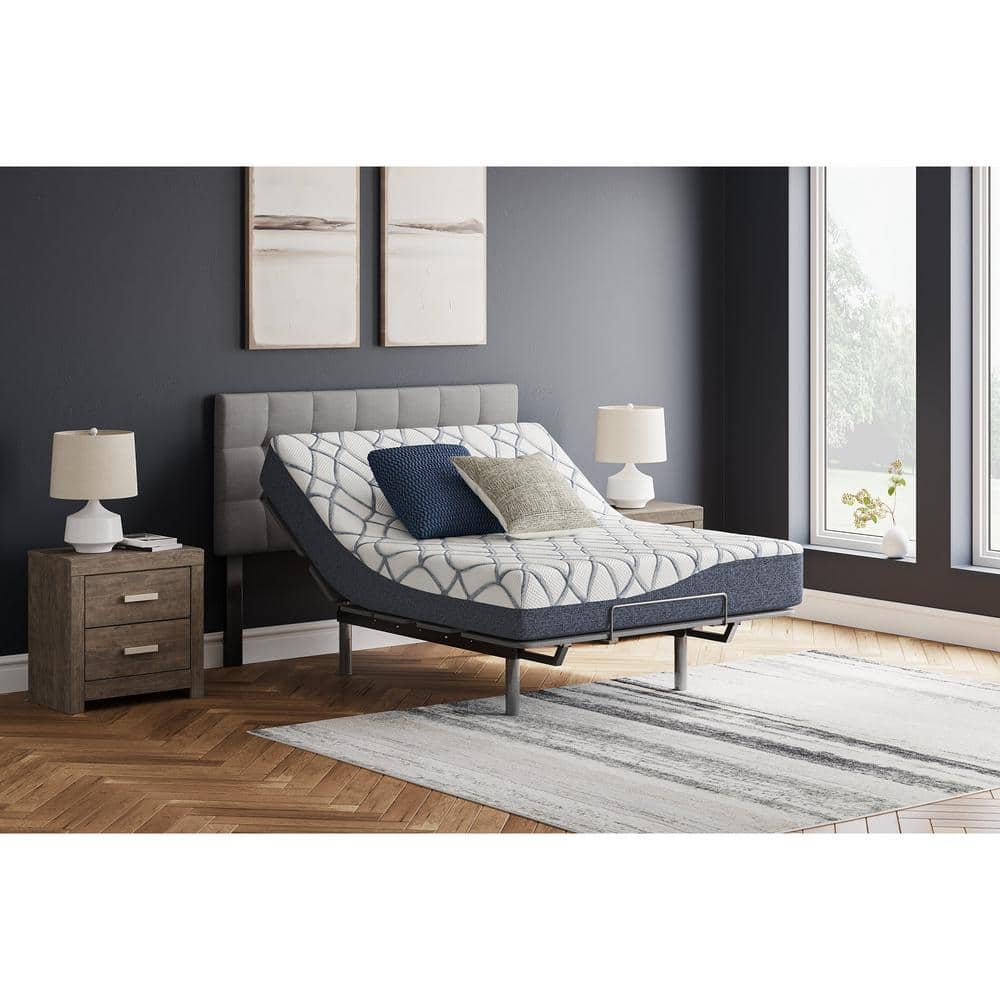 Blue and White 10-Inch Queen Memory Foam Mattress