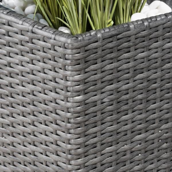 Noble House Everest Outdoor Large and Medium Planters in Gray (Set of 2)