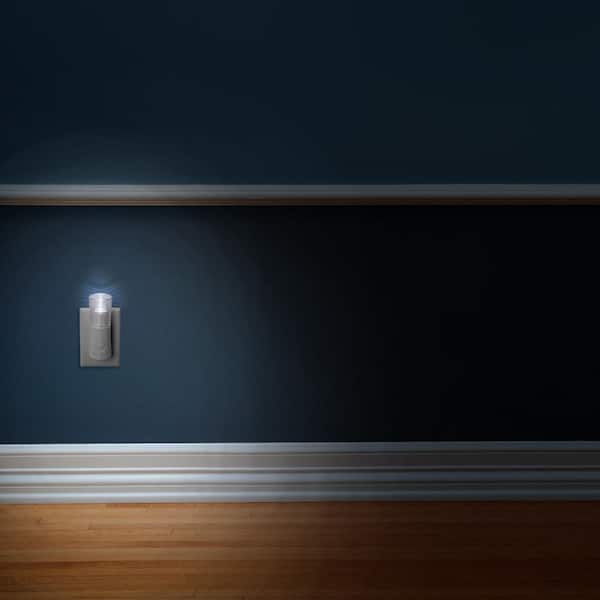 7.5-Watt Equivalent S11 White E26 Medium Base Incandescent Night Light Bulb, Soft White 2700K (24-Pack)