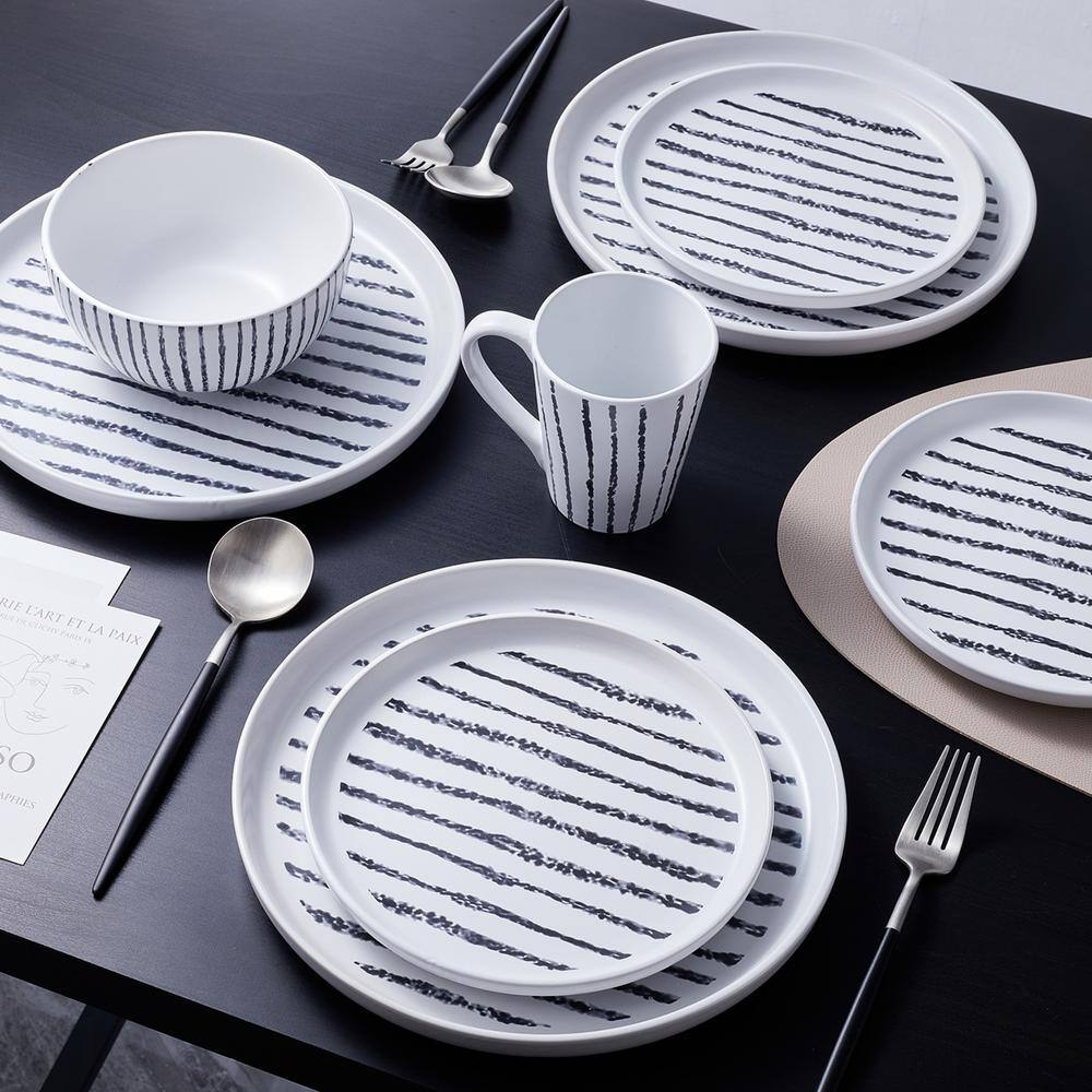 Black and White Ceramic 32-Piece Dinnerware Set, Service for 8