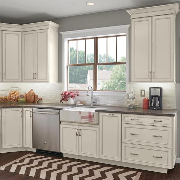 American Woodmark Custom Kitchen Cabinets Shown In Transitional Style ...