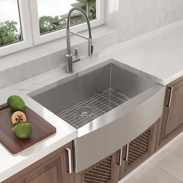 https://images.thdstatic.com/productImages/0ebf95ab-94b1-46c0-bfa7-95c22e325013/svn/stainless-steel-brushed-farmhouse-kitchen-sinks-al-3621r1-1f_600.jpg