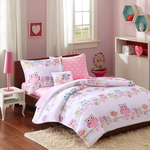 Noctural Nellie 8-Piece White Queen Owl Comforter Set with Bed Sheets