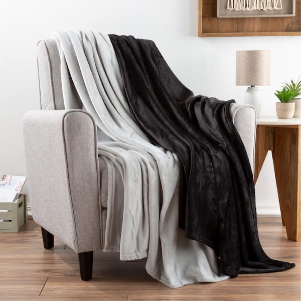 Lavish Home Gray Oversized Flannel Fleece Throw Blanket 66-THROW053 - The  Home Depot