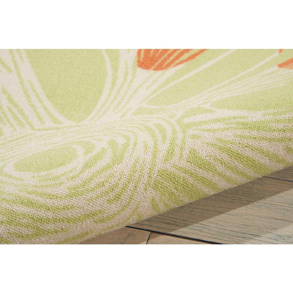 Ivory Floral Synthetic 5'3" x 7'5" Indoor/Outdoor Easy Care Rug