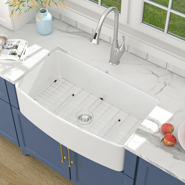 LORDEAR 33 in.Ceramic Single Bowl Farmhouse Kitchen Sink with Sink Grid-33 in.x 19 in.x 10 in.