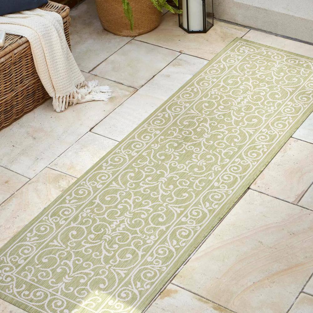 Charleston Green and Cream Filigree Indoor/Outdoor Runner Rug
