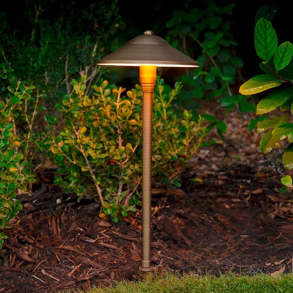 Low Voltage Brass Outdoor Wide Path Light with 2-Watt G4 Bi Pin LED Bulb (2700K)