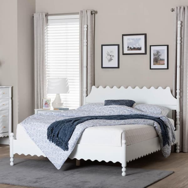 Hoffman White Wood Frame Queen Platform Bed