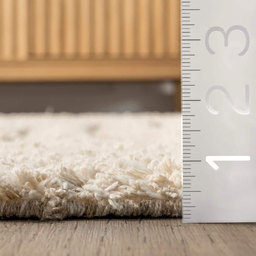 Ivory Hand-Tufted Wool and Cotton Shag Area Rug, 10' x 14'