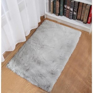 Mmlior Light Gray 2 ft. x 3 ft. Soft Faux Rabbit Fur Area Rug