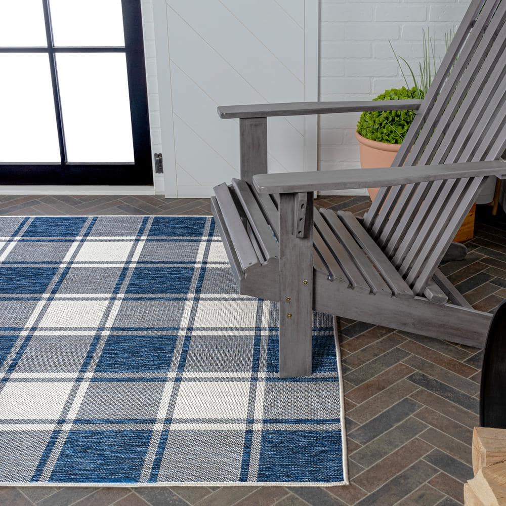 Sabine Navy and Cream Gingham Synthetic 3 x 5 Area Rug
