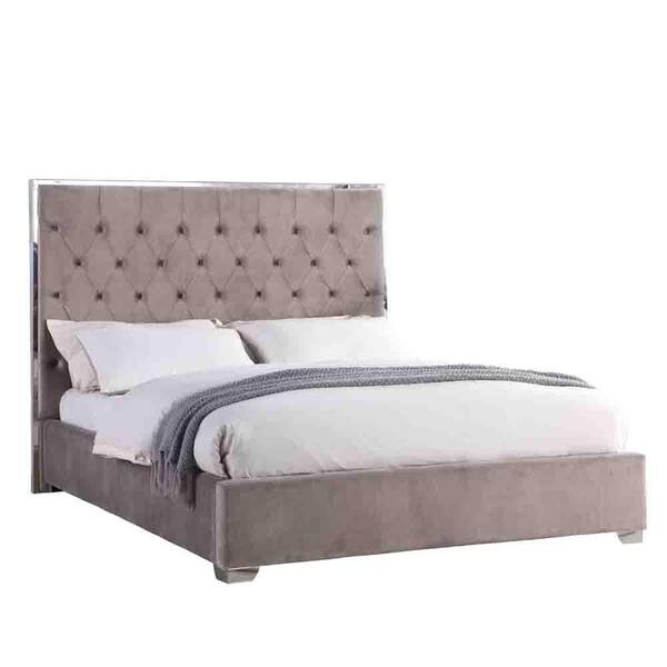 Best Master Furniture Demarcus Light, Light Grey Upholstered King Bed