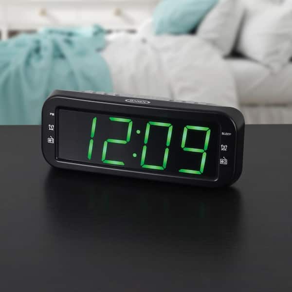 AM/FM Dual Alarm Clock Radio