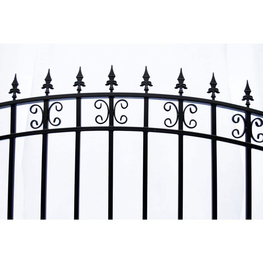 St. Louis Style Black Steel Arched Driveway Gate with Pointed Pickets