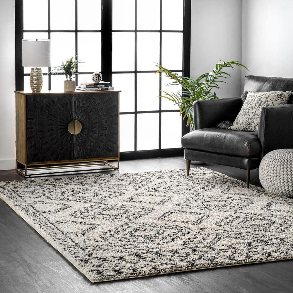Lacey Moroccan Geometric Off-White Shag Area Rug, 5'3" x 7'7"
