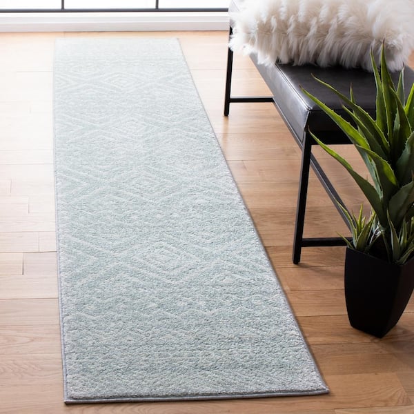 Tulum 2 ft. x 15 ft. Light Gray/Ivory Striped Geometric Diamonds Runner Rug