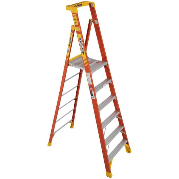 Werner 6 ft. Fiberglass Podium Step Ladder 12 ft. Reach 300 lbs. Type IA Duty Rating