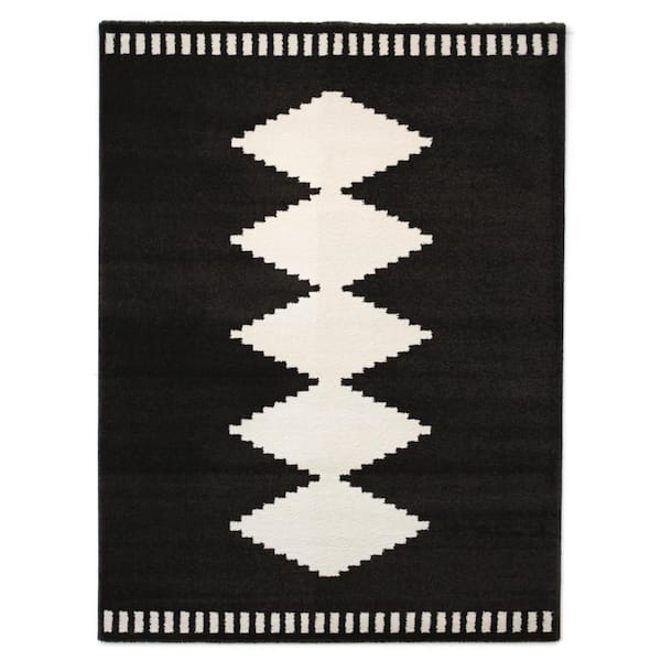 BALTA Nisha Black 7 ft. x 9 ft. Geometric Area Rug