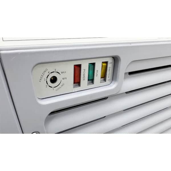Cooler Depot 49 in. W 9.2 cu.ft. Manual Defrost Commercial Cooler Depot 49 in. W 9.2 cu.ft. Manual Defrost Commercial