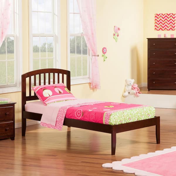 Richmond Walnut Twin Platform Bed with Open Foot Board