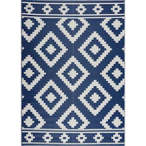 Milan Navy and Creme 6 ft. x 9 ft. Folded Reversible Recycled Plastic Indoor/Outdoor Area Rug-Floor Mat