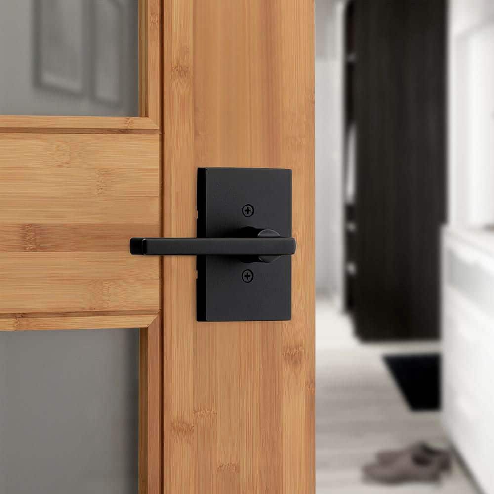 Matte Black Metal Privacy Door Lever Handle