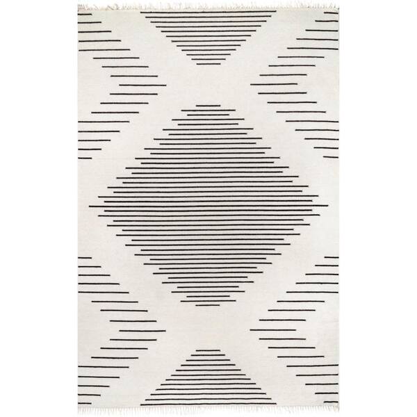 nuLOOM Delora Bohemian Wool Blend Tasseled Ivory 8 ft. x 10 ft. Area