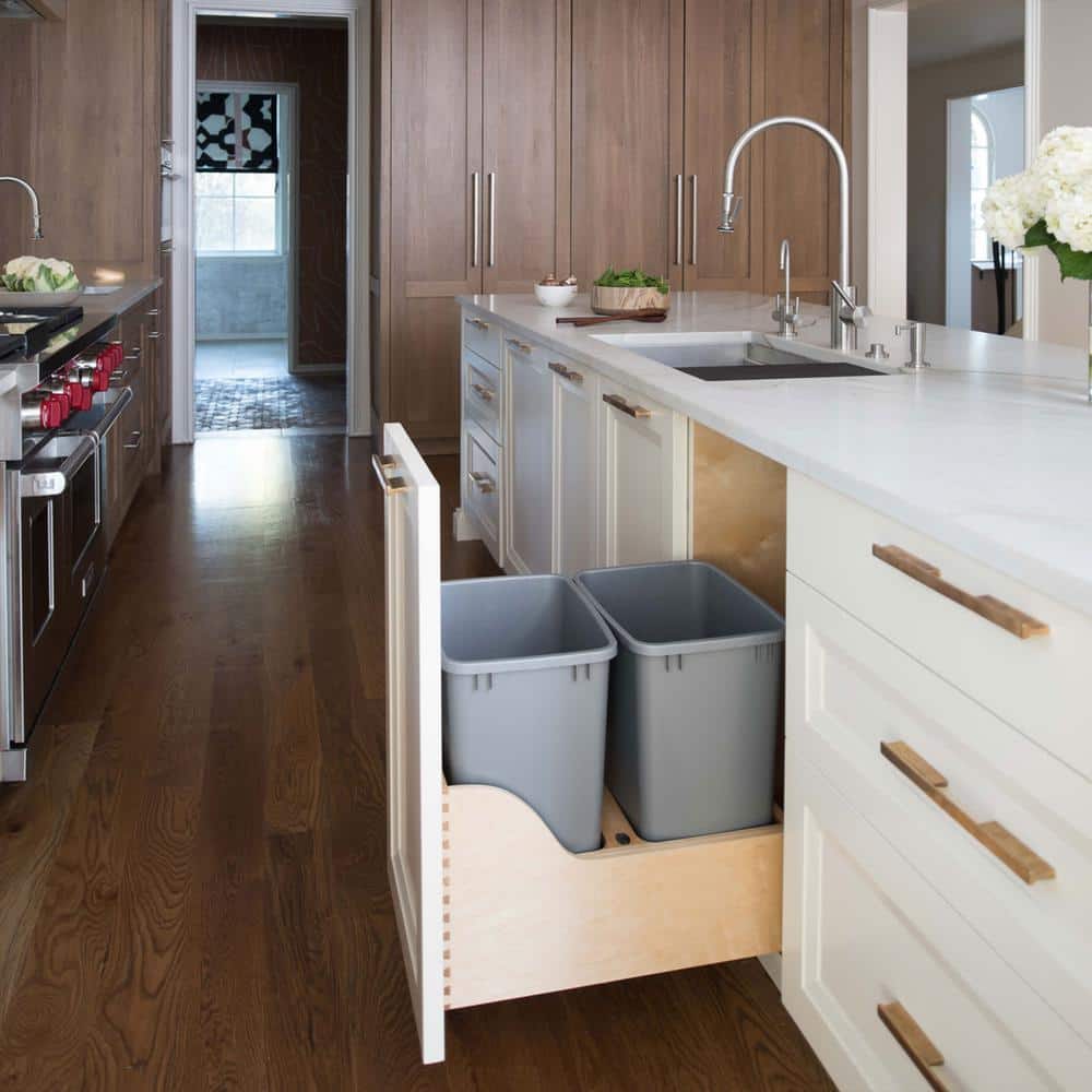 Natural Maple Dual Pull-Out Trash Can with Soft-Close Slides