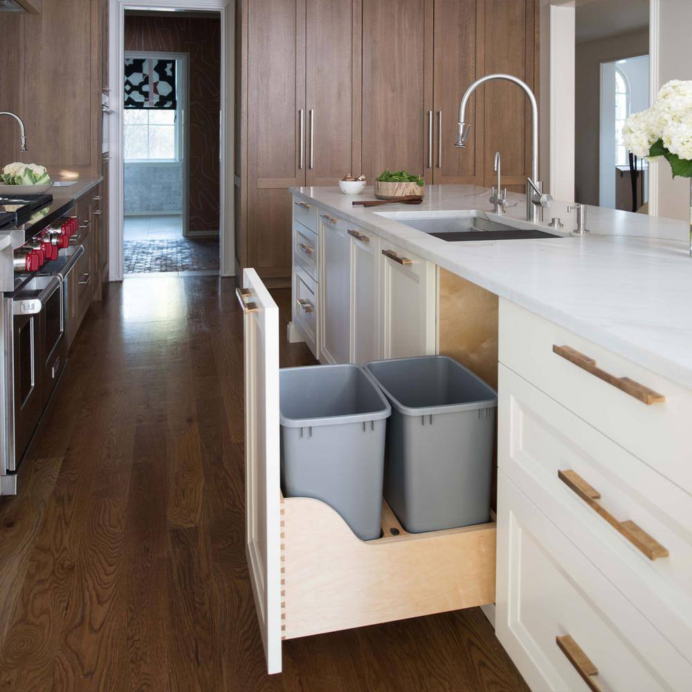 Natural Maple Dual Pull-Out Trash Can with Soft-Close Slides