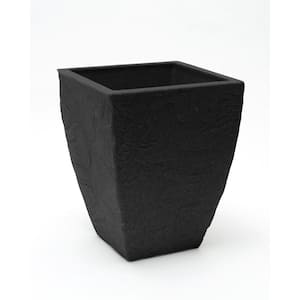 Creekside Square Plastic Planter in Black