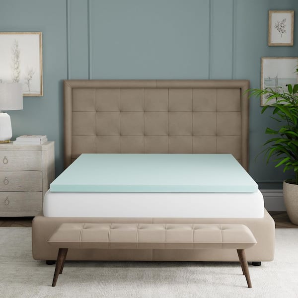 Plush 3 in. Queen Memory Foam Mattress Topper