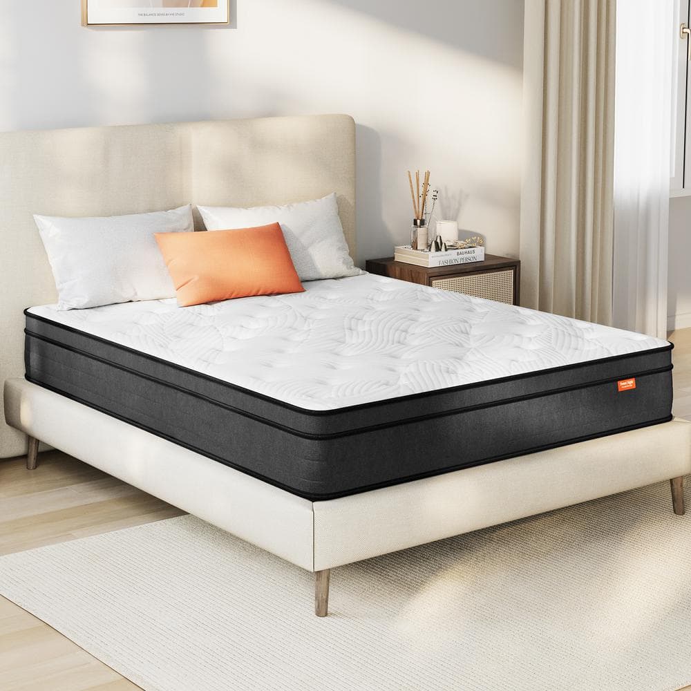 Medium Memory Foam Hybrid Mattress Queen - rated 4.5299 stars from 334 reviews